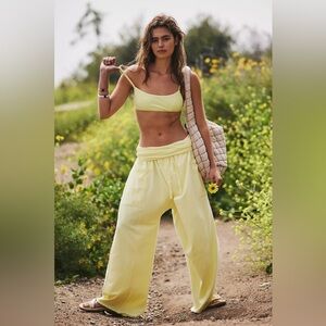 Free People Hot Shot Sport Pants🌻